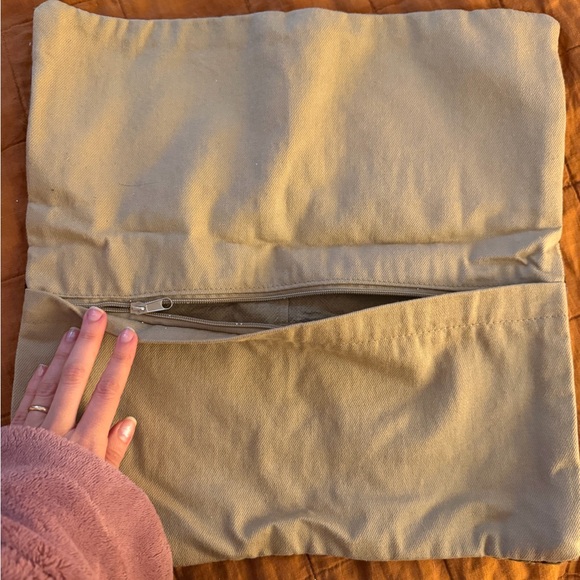 Handwoven kilim Rustic Striped Textile Cushion Cover - Earth Tones from Turkey - Picture 2 of 2